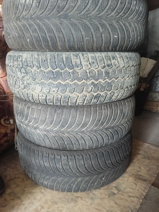 Шины 215/65/16  б/у..
