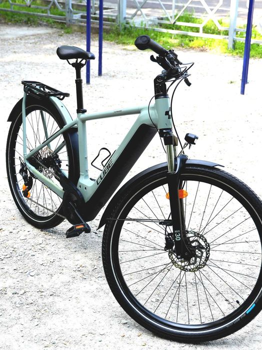 Электровелосипед Cube Kathmandu Hybrid One 625
