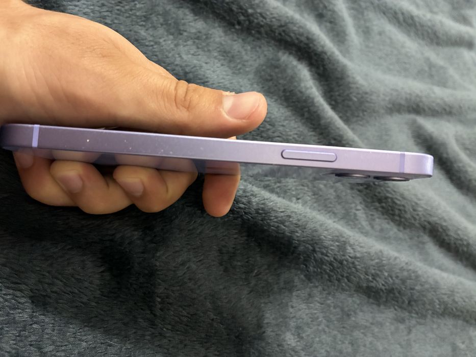 iPhone 12 (64GB) – Перфектно пазен с кейс! Топ цена + Подаръци