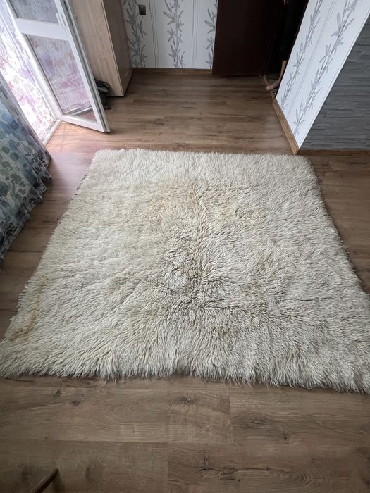 Ръчно тъкан китеник 100% вълна