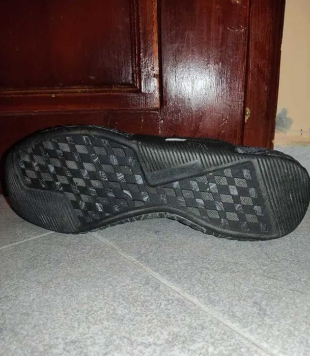 Мъжки обувки Rebook Flashifim Train 2