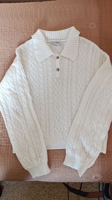 Мягкий свитер LC Waikiki на девочку 10-12 лет