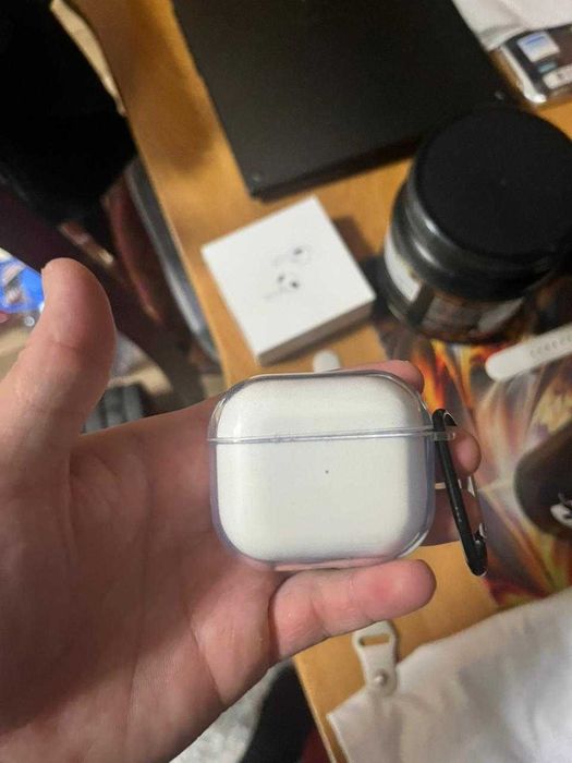 Продается AirPods 3-го поколения