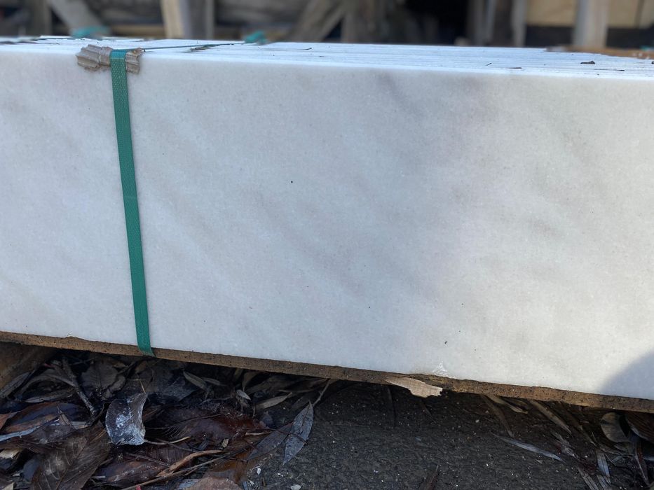 Marmura alba super promotie!