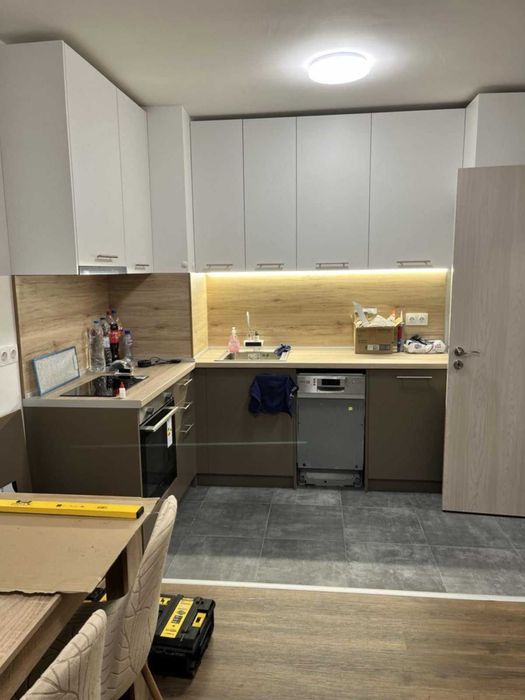 Дава се под наем Тристаен апартамент в София, Връбница 1 - 85 кв.м за 747.66 € - Снимка #6