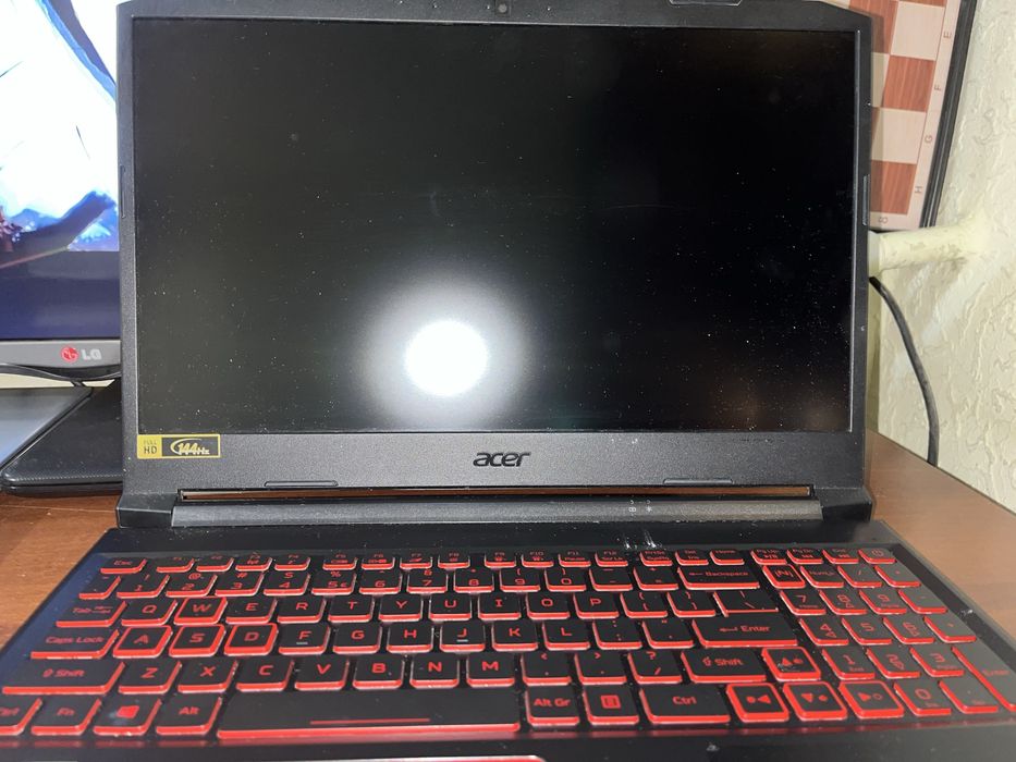 Acer nitro 5 нерабочий сгорела материснская плата