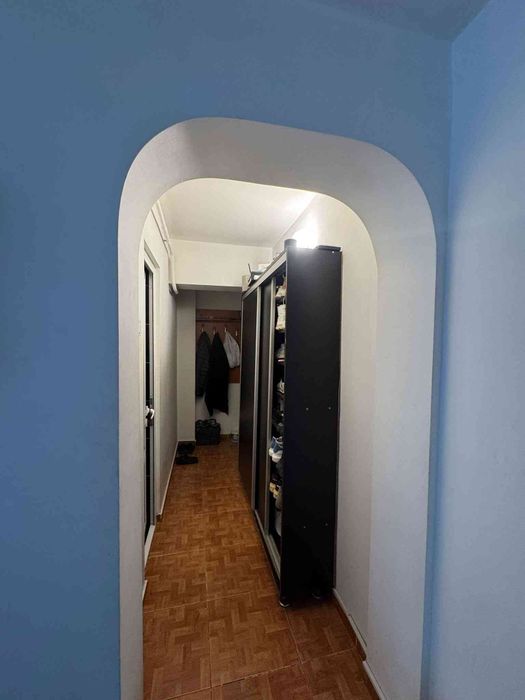 Vând Apartament 2 camere etaj 1 din 4