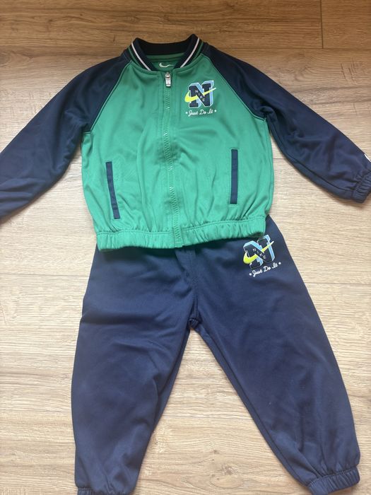 дрехи  2 г guess,zara