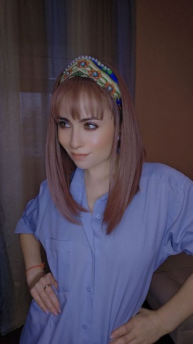 Продам кокошники ручной работы.