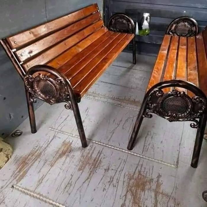 Fac bănci pe comanda