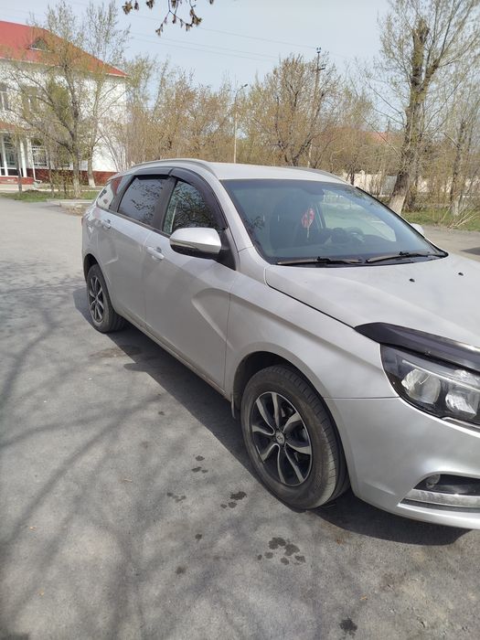 Продам Лада Веста 2021год