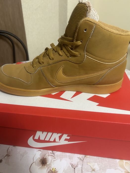 Зимни обувки "NIKE"