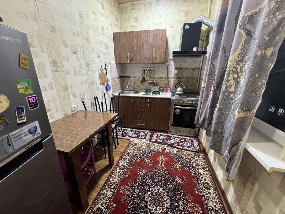 Аренда карасу2,1/4/4,50 м2, мебель,400 у. Е