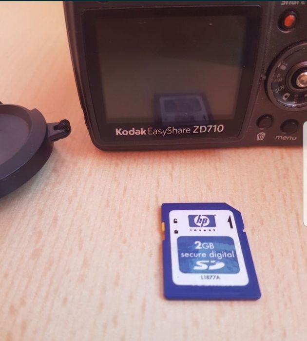 Aparat foto. Kodak si Fujifilm instant.