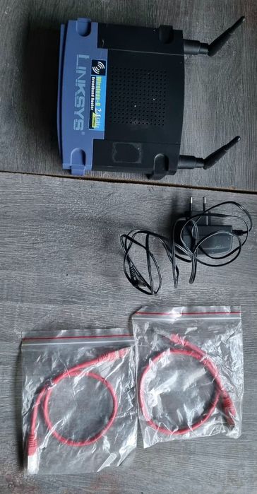 Router Linksys by Cisco WRT54GL – funcțional, clasic & stabil + acceso