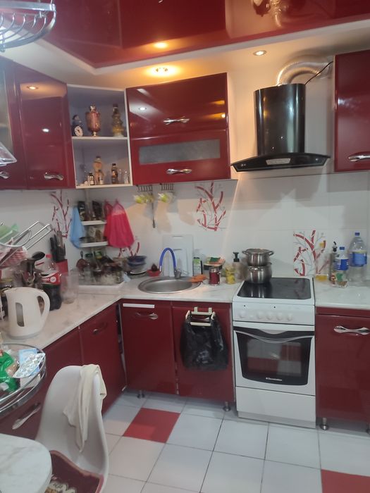 Продам трешку на 5микрорайоне