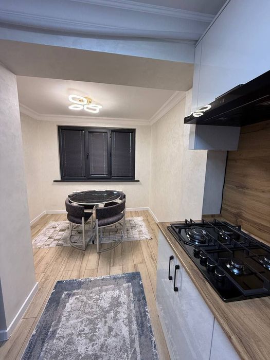 Метро Максим Горький БИЙ 1 ком №2551 J