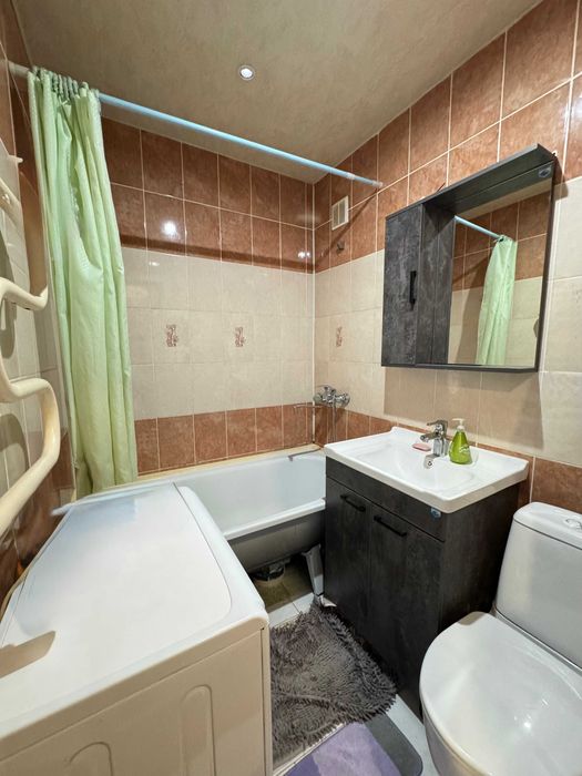 продам 2 ком квартиру
