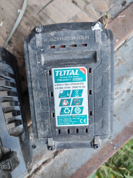 Зарядное устройство для шуруповерта