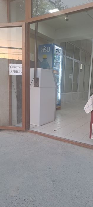 Магазинлар ва полподвал арендага берилади. Ярим ертула келишган нархда