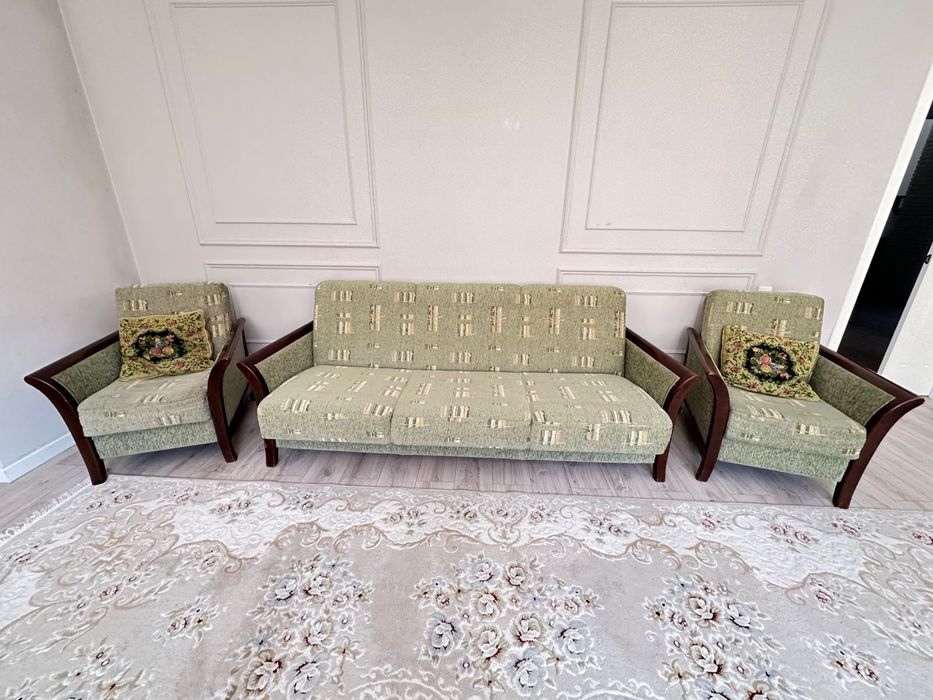 Срочно продам тройку