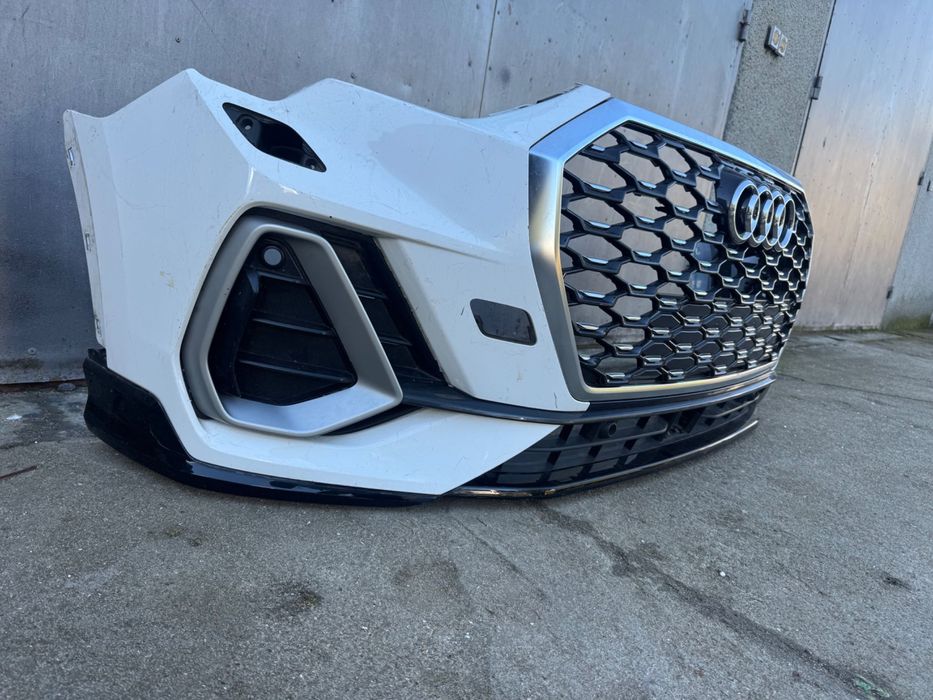 Bară față Audi Q3 83A S-line