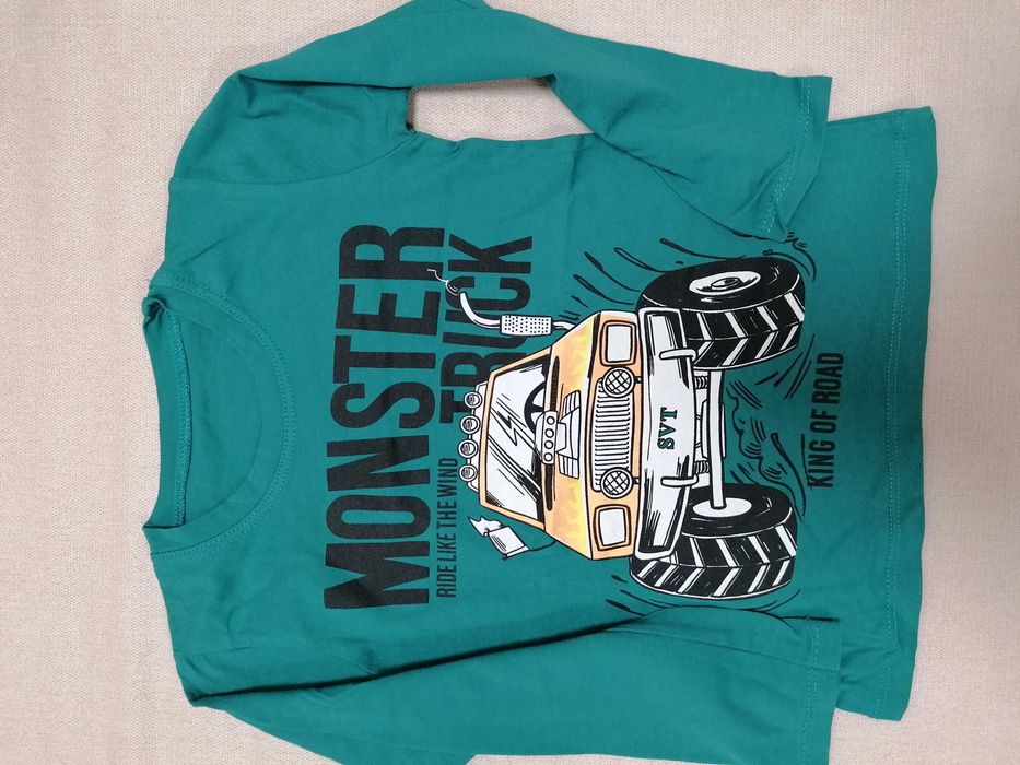 Детски блузи р-р 98, 104, 110