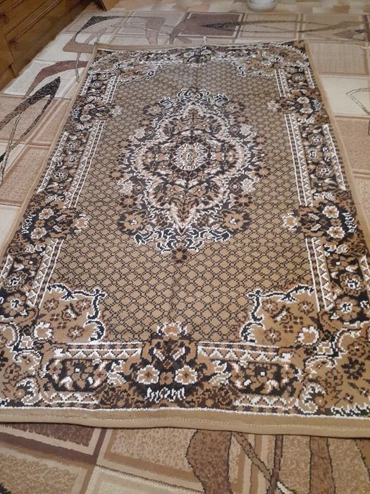 Продам ковер недорого