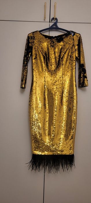 Платье с паетками двусторонний-золотой и чёрный 42-44 размер