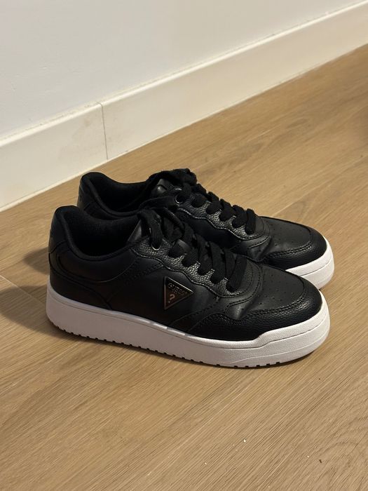 Guess, adidași, 38 de femei, alb-negru