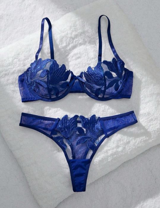 Дамско бельо в различни цветове, дантела