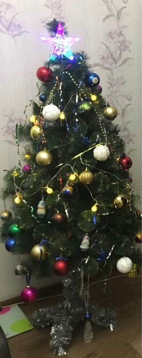 Новогодний елка