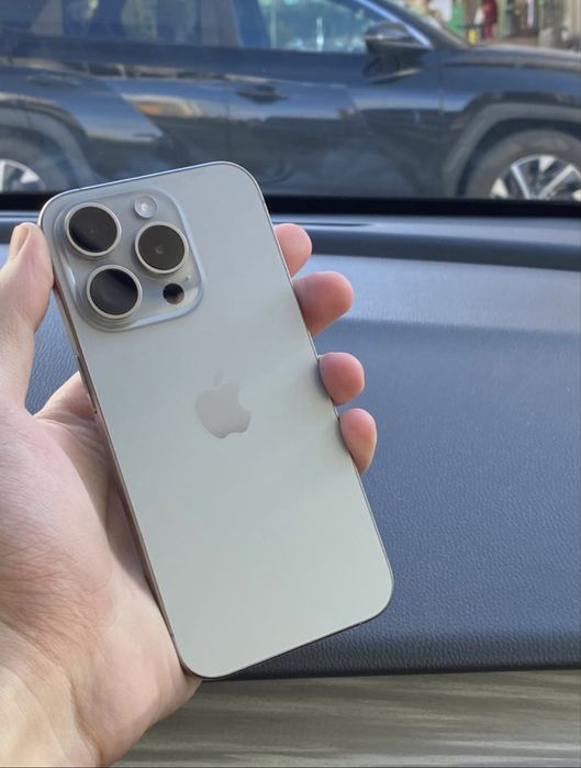 Iphone 15 pro Titanium