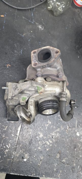 Turbina bmw e90  e91 320d 163cp