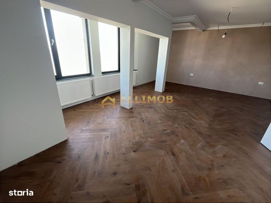 Eleganta la malul lacului- Vila premium cu ponton privat.