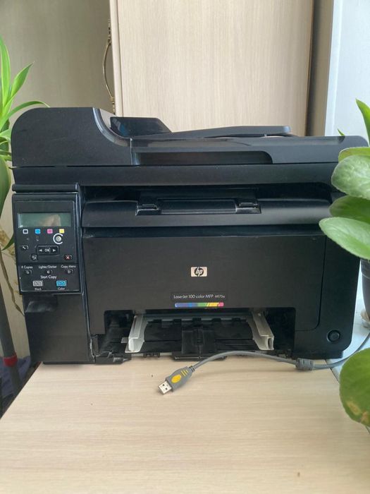 Продам мфу принтер 3 в 1