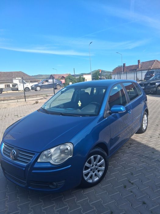VOLKSWAGEN Polo 2006