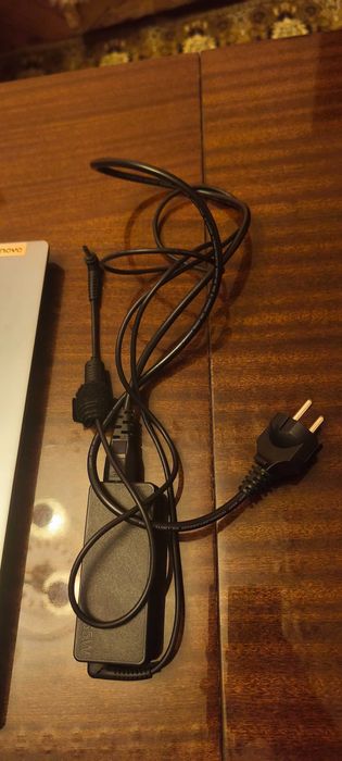 лаптоп Lenovo IdeaPad 3 15" Ultraslim Gen 7