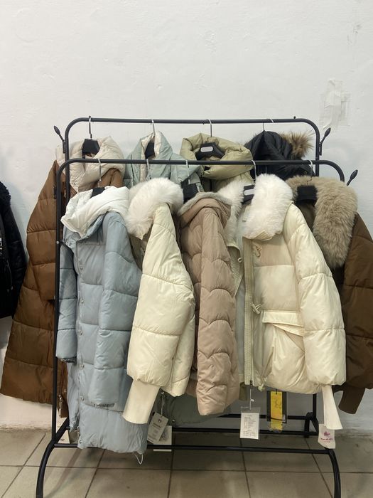 Рейл, стойки, зеркало для одежды