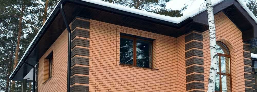 Кірпіш Қарағандыда үйдің сыртына