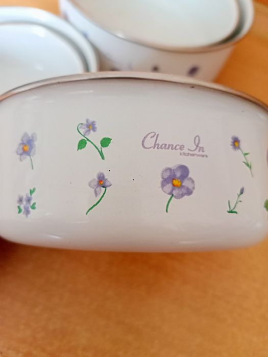 Набор мисок- салатников эмалированных