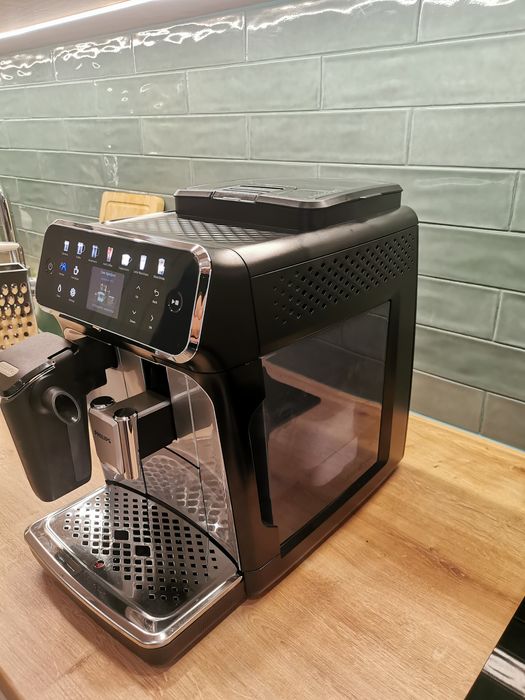 Кафеавтомат Philips EP4446