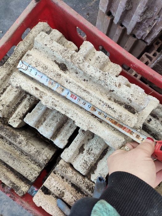 Продавам огнеупорни тухли