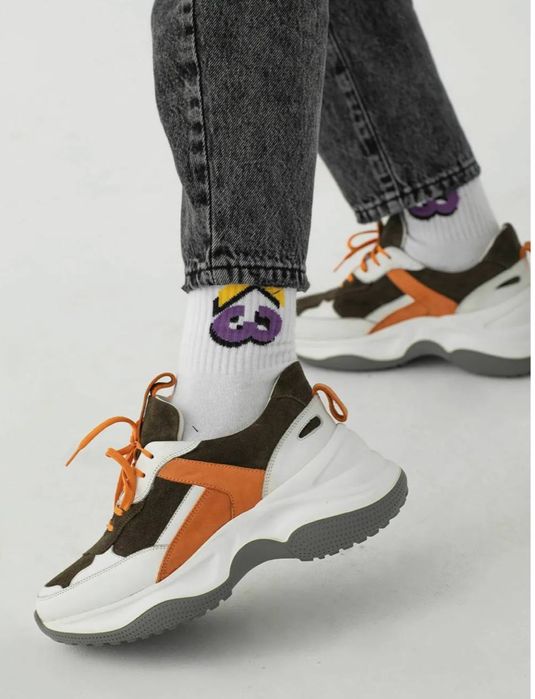 Продаются кроссовки кожаные маломерят