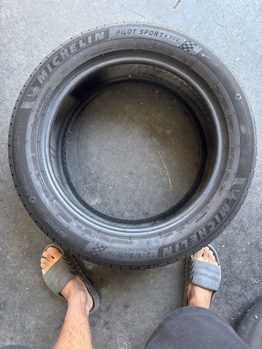 245/50/19 Michelin