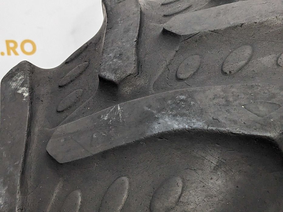 Anvelopa 360/70/R24 BKT (cod B100344A)