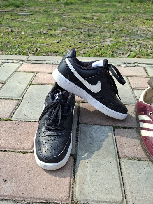 Кросовки, данк, джордан итд