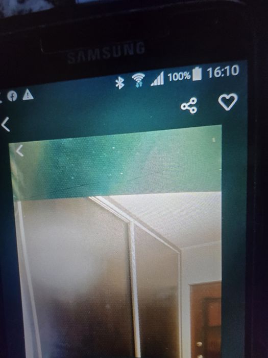 Vănd sifonier cu usi glisante .