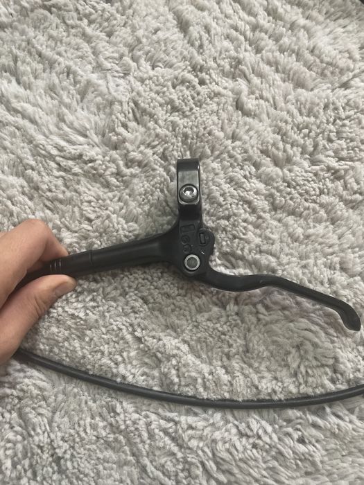 vand frana hidraulica shimano mt200 Doar Pe Spate