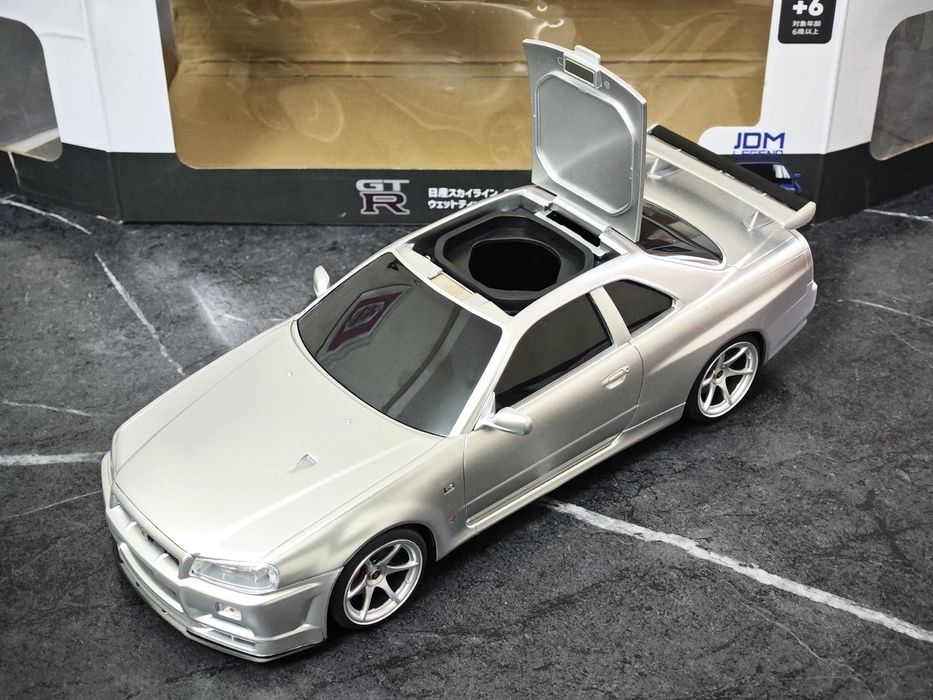 Nissan Skyline R34 / Кейс для салфеток